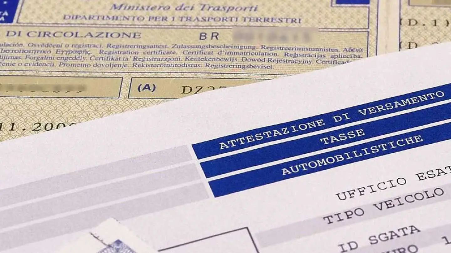 Patente e controlli: cosa cambia per chi prende farmaci quotidianamente Patente e controlli: cosa cambia per chi prende farmaci quotidianamente