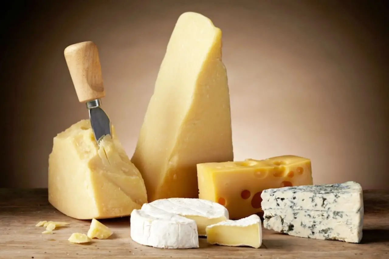 I formaggi magri consigliati dai dietisti per tenere stabile la glicemia I formaggi magri consigliati dai dietisti per tenere stabile la glicemia