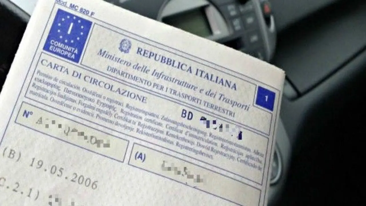Evita ansia e sorprese spiacevoli: i documenti necessari per il rinnovo patente over 65 Evita ansia e sorprese spiacevoli: i documenti necessari per il rinnovo patente over 65