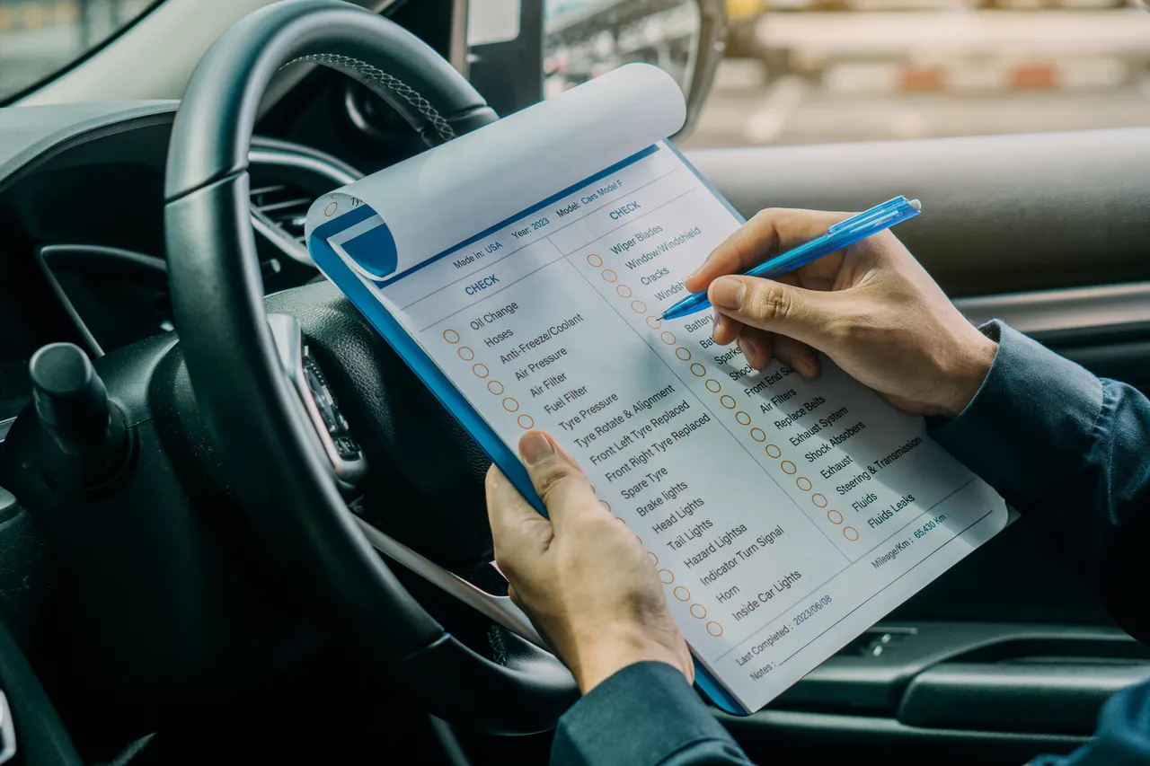 Come essere sempre pronto al rinnovo patente: la checklist pratica per guidare in serenità Come essere sempre pronto al rinnovo patente: la checklist pratica per guidare in serenità
