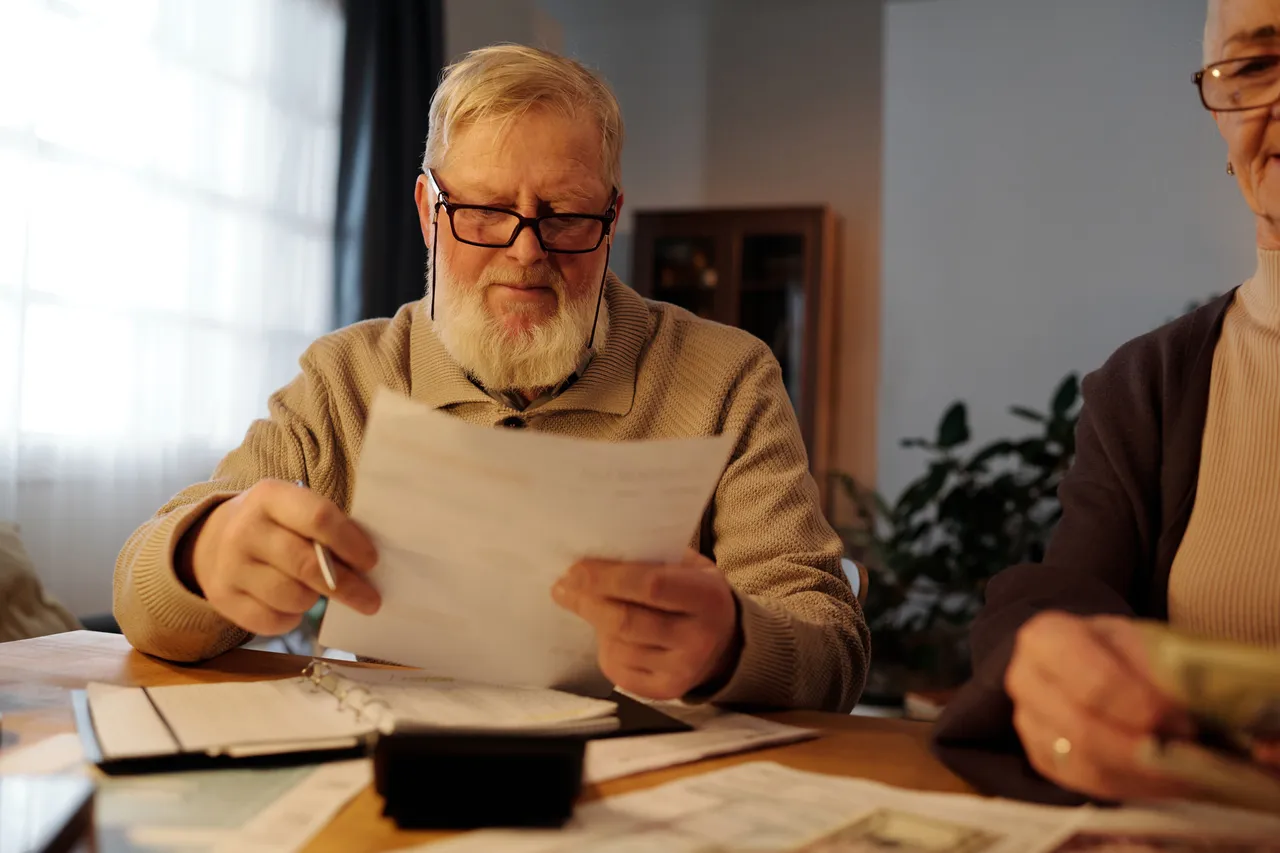 Scopri subito le eccezioni alle nuove regole INPS per chi ha superato i 65 anni Scopri subito le eccezioni alle nuove regole INPS per chi ha superato i 65 anni